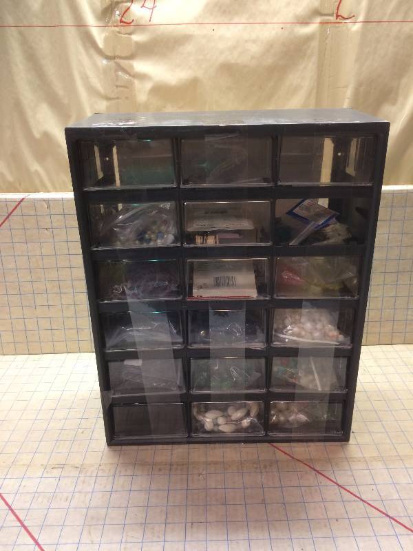Organizer with contents