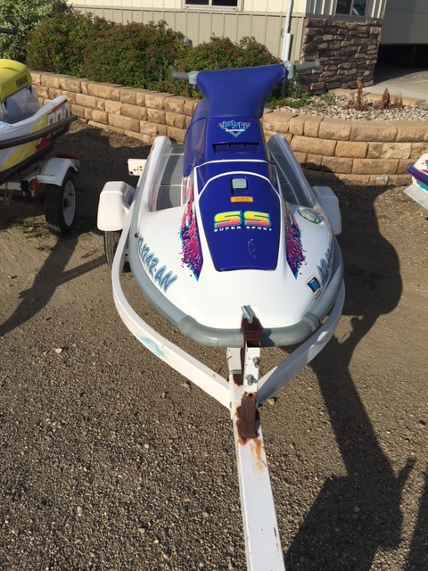 lot 1 image: 1993 Kawasaki 750 SS