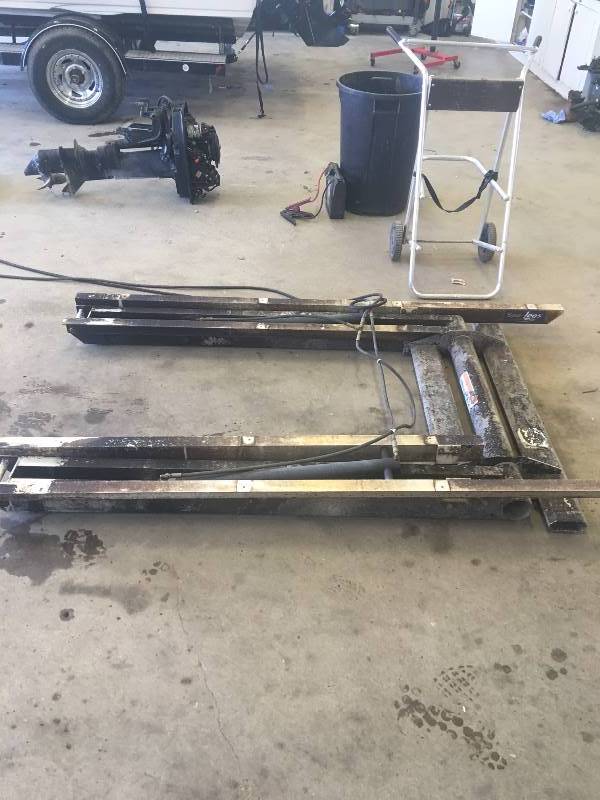 lot 5 image: Sea Legs