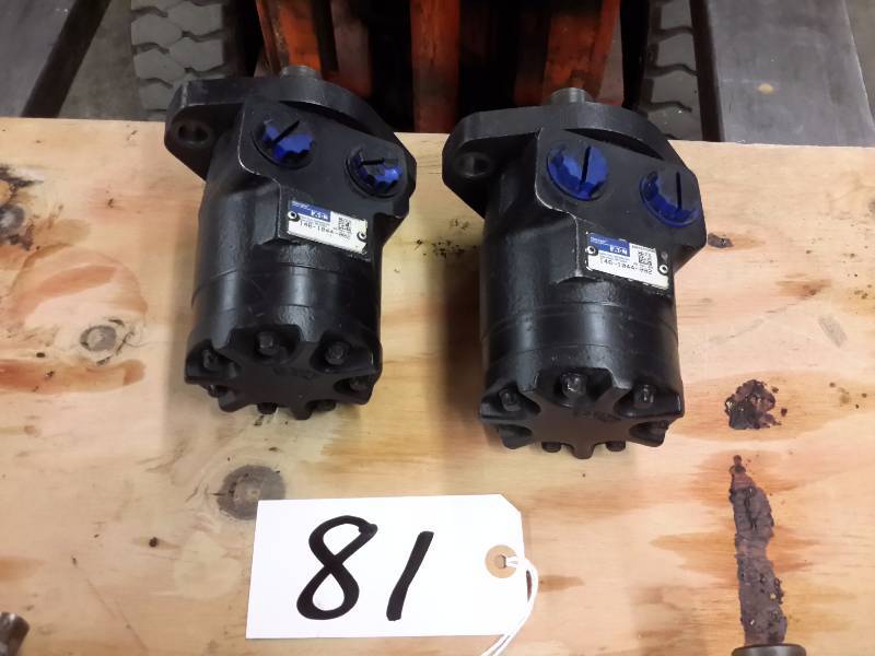 lot 81 image: CHAR LYNN, Hydraulic Motors.. See closeup of tag for sizenumbers
