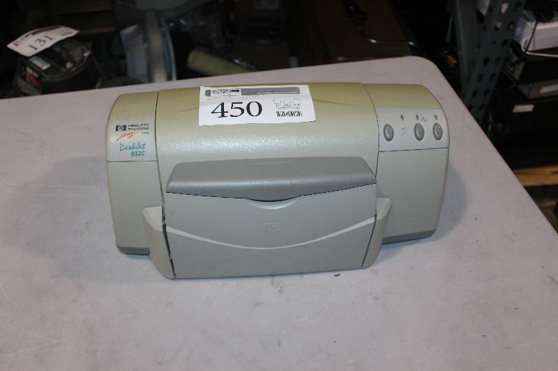 lot 450 image: HP DeskJet 932C Personal Ink Jet Color Printer