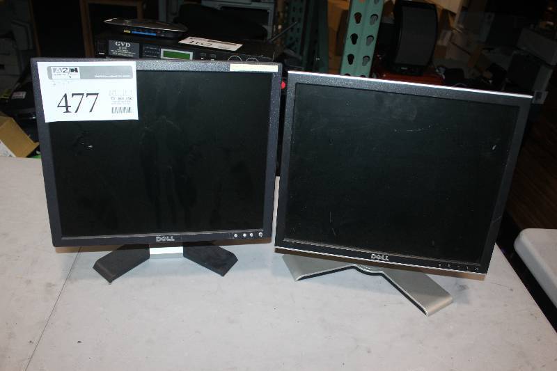 lot 477 image: Lot of (2) Dell 17 Monitors