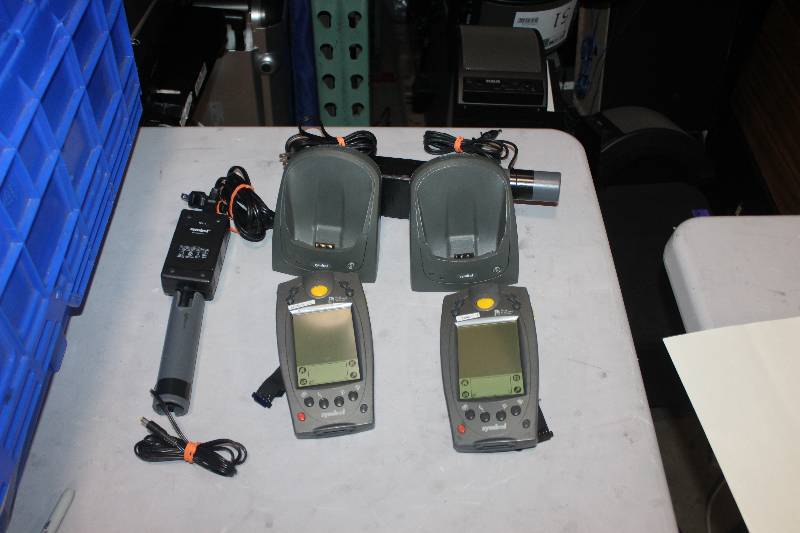 lot 487 image: Lot of (2) Palm Computing Platform SPT 1700 Handset w Charger & Cord