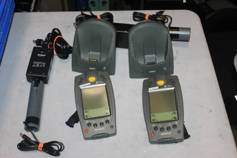 lot 492 image: Lot of (2) Palm Computing Platform SPT 1700 Handset w Charger & Cord