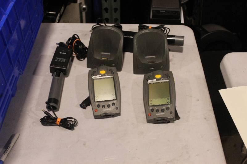 lot 495 image: Lot of (2) Palm Computing Platform SPT 1700 Handset w Charger & Cord