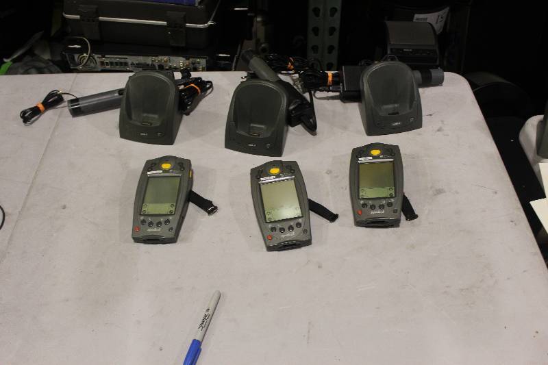lot 520 image: Lot of (3) Palm Computing Platform SPT 1700 Handset w Charger & Cord