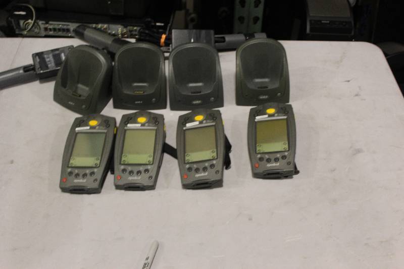lot 524 image: Lot of (4) Palm Computing Platform SPT 1700 Handset w Charger & Cord