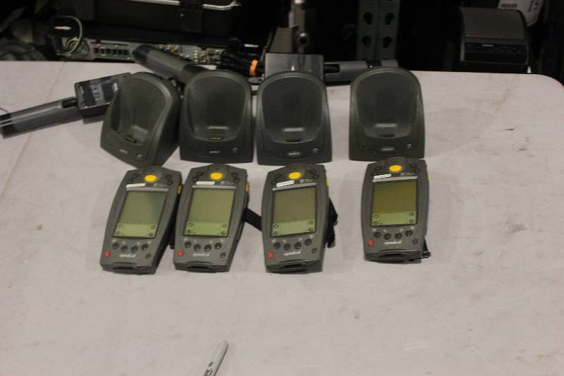 lot 526 image: Lot of (4) Palm Computing Platform SPT 1700 Handset w Charger & Cord