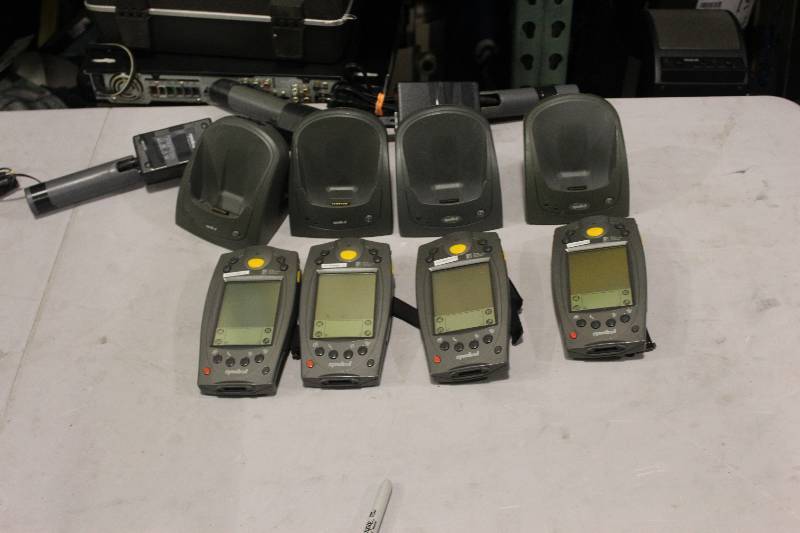 lot 532 image: Lot of (4) Palm Computing Platform SPT 1700 Handset w Charger & Cord
