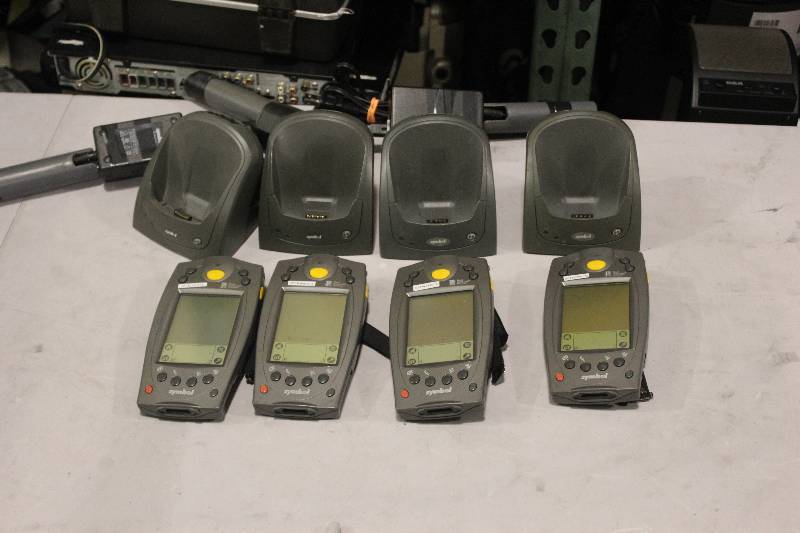 lot 533 image: Lot of (4) Palm Computing Platform SPT 1700 Handset w Charger & Cord