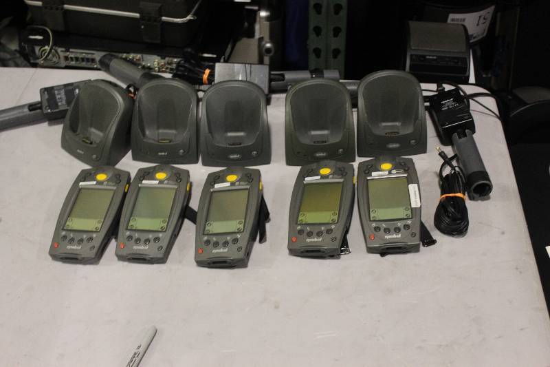 lot 545 image: Lot of (5) Palm Computing Platform SPT 1700 Handset w Charger & Cord