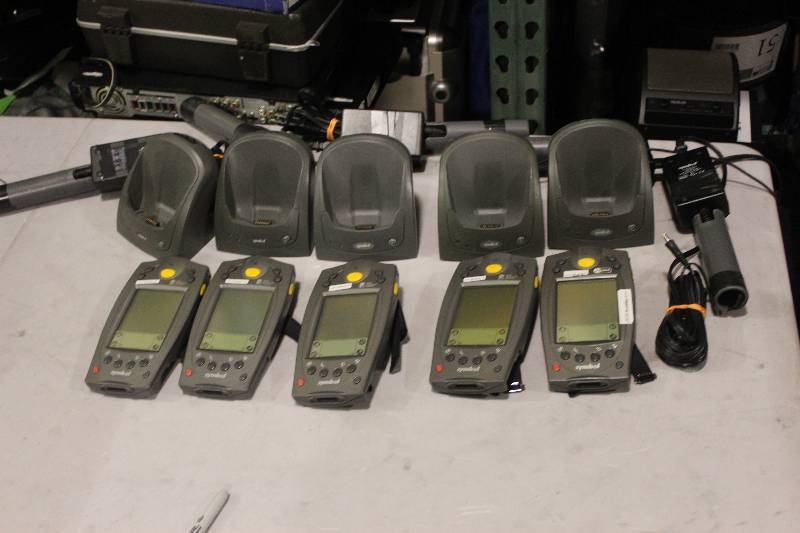 lot 546 image: Lot of (5) Palm Computing Platform SPT 1700 Handset w Charger & Cord