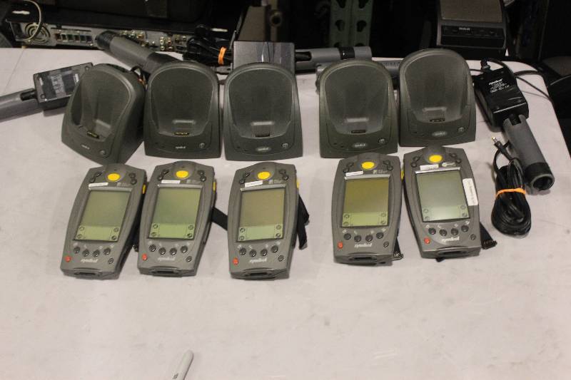 lot 548 image: Lot of (5) Palm Computing Platform SPT 1700 Handset w Charger & Cord