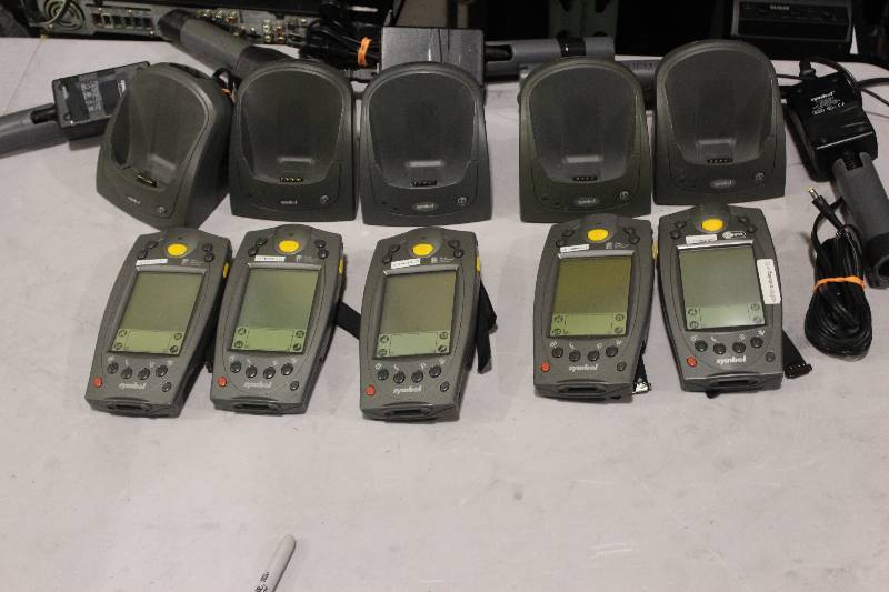 lot 549 image: Lot of (5) Palm Computing Platform SPT 1700 Handset w Charger & Cord