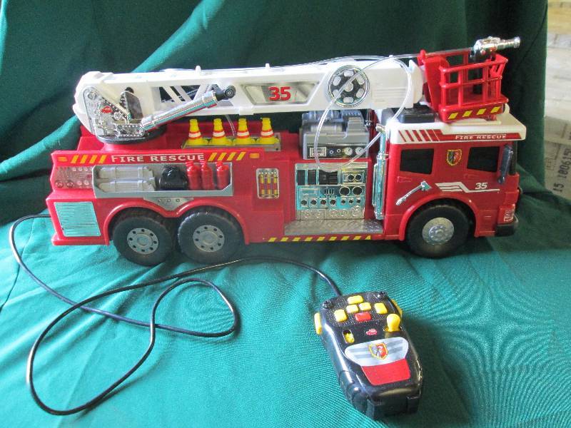 Red Wired Remote Toy Firetruck...