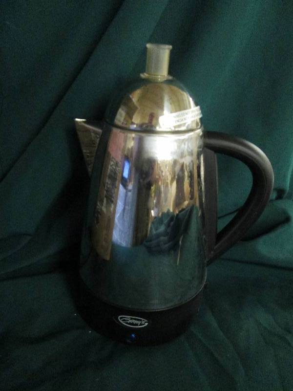 Ginnys 10 Cup Percolator  cord not...
