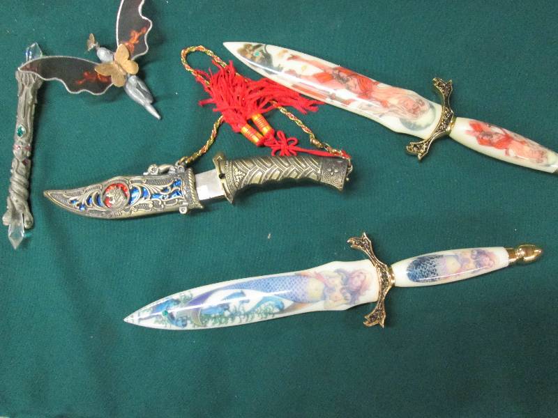 3 Collectible Knives, Pewter Scepte...