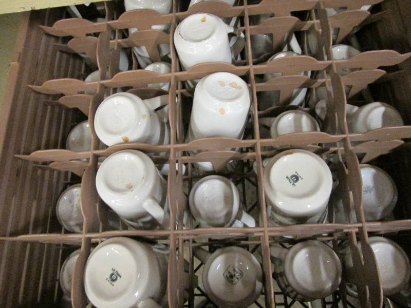 Rack of Restaurant type coffee mugs...