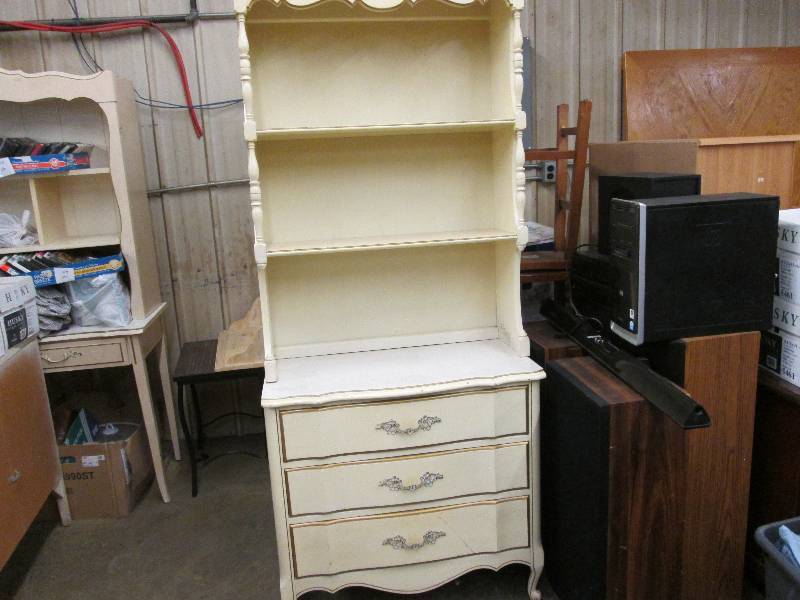 Two piece chest  with 3 drawers and...