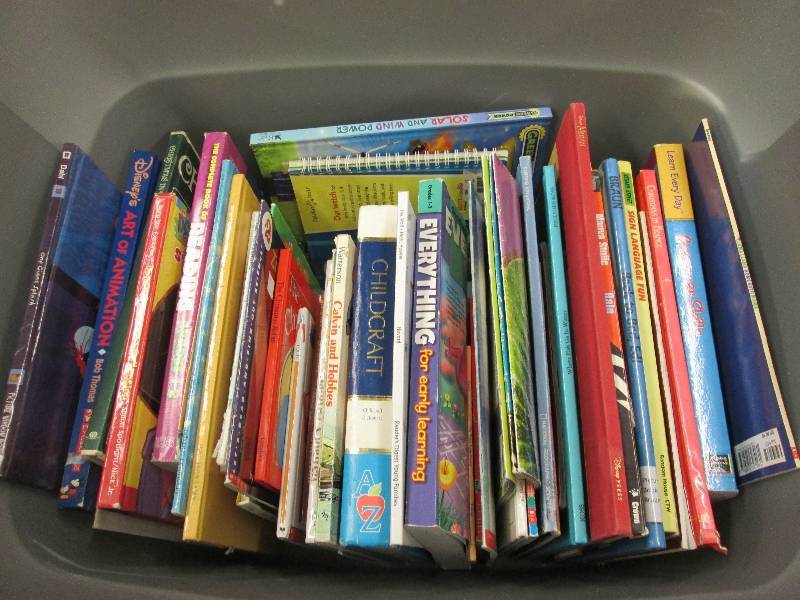 Large lot of Childrens Books in co...
