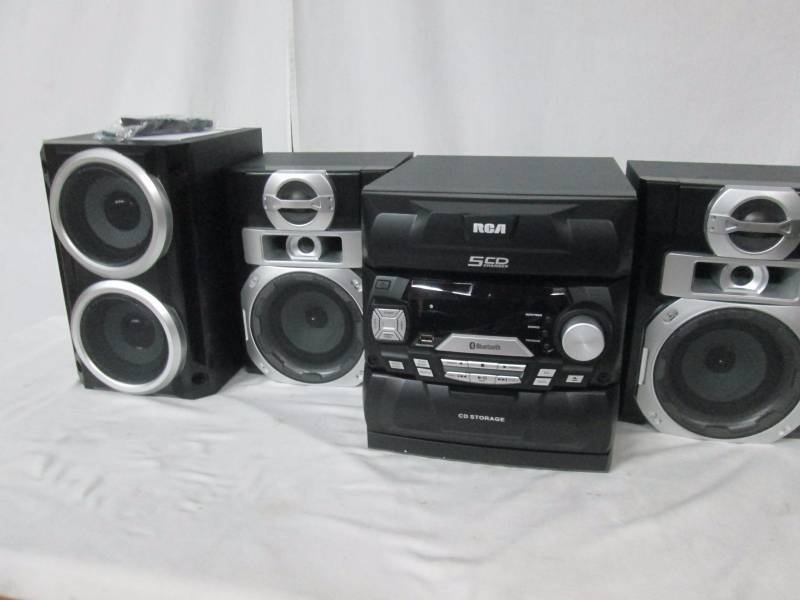 lot 13 image: RCA 800-Watt 5-CD Bluetooth Sound System w Subwoofer