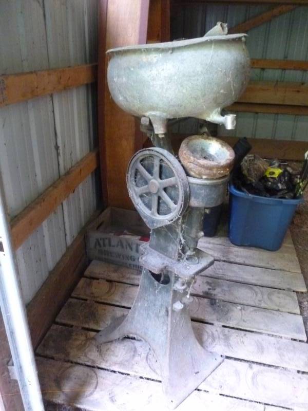Antique Cream Separator