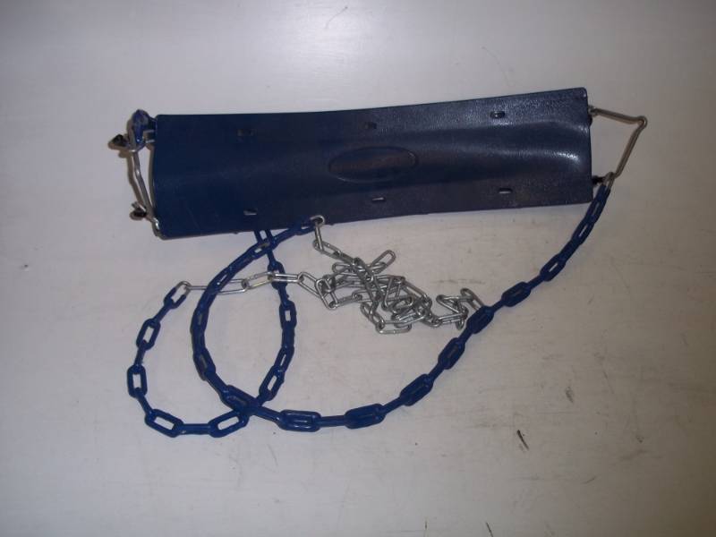 lot 29 image: Swing with Chains