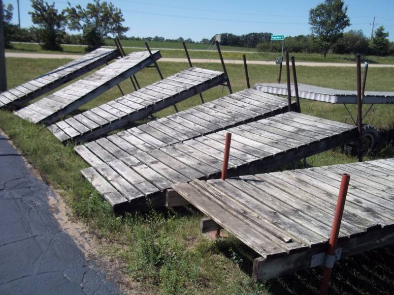 lot 67 image: 4 x 60 Wood Standing Dock