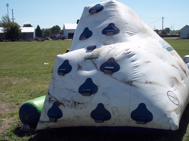 lot 54 image: Aviva Space Mountain