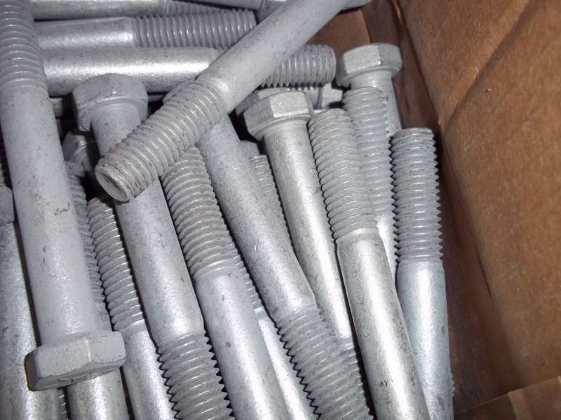 lot 101 image: New 150 12 x 4 HB Grade 8 Bolts