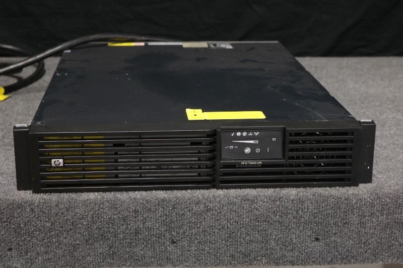 HP Rack Mount Battery Backup
