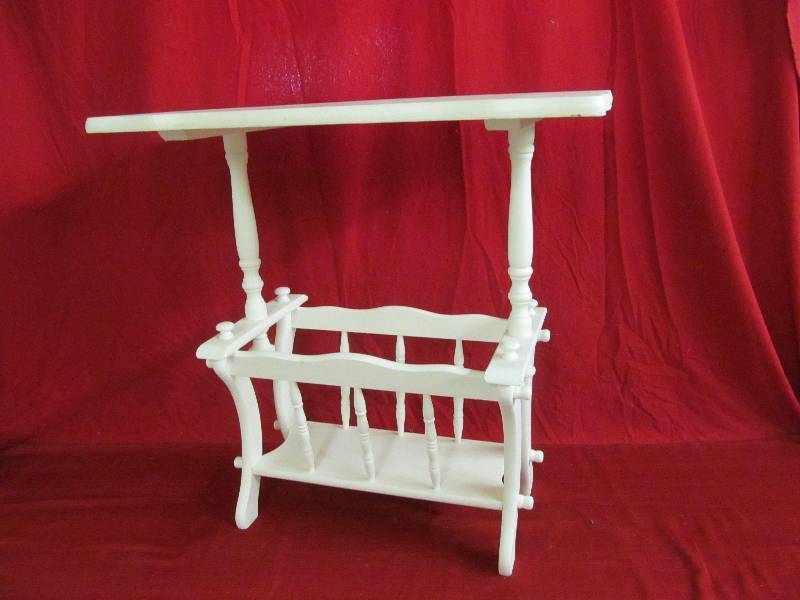 Magazine RackTable
