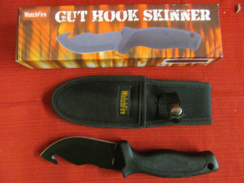 Gut Hook Knife
