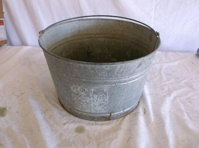 Pail