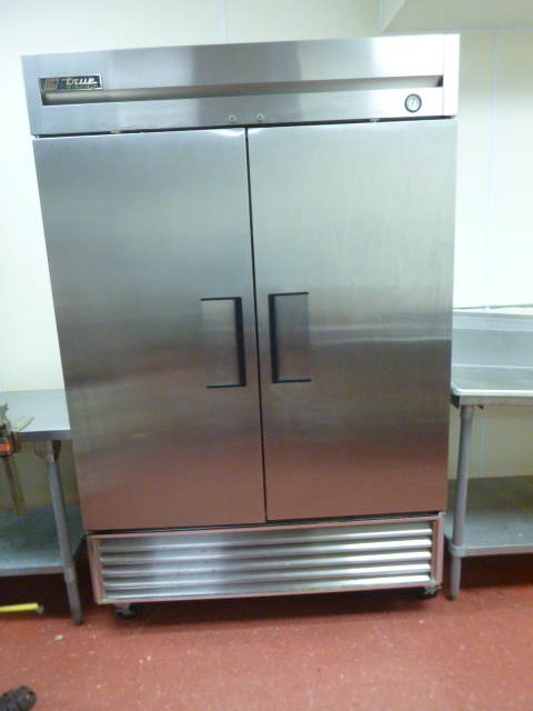 lot 2 image: True Refrigerator on Casters