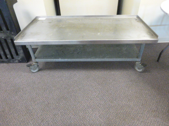 lot 31 image: Stainless Steel Equipment Stand