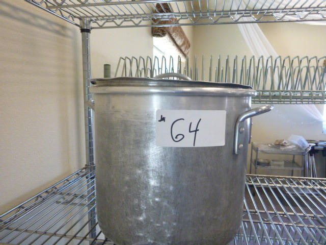 lot 64 image: Aluminum Stock Pot with Lid