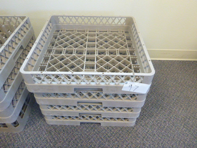 lot 97 image: 4 Dishwashing Flat Racks