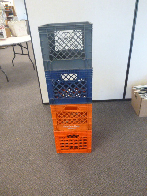 lot 107 image: 4 Milk Crates