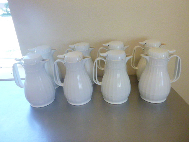 lot 110 image: 8 Coffee Hot Pots