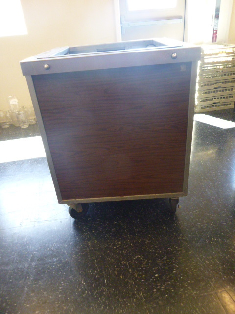 lot 123 image: Pop-Up Cup Rack Dispenser