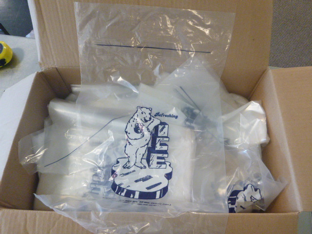 lot 135 image: 10 lb. Ice Bags