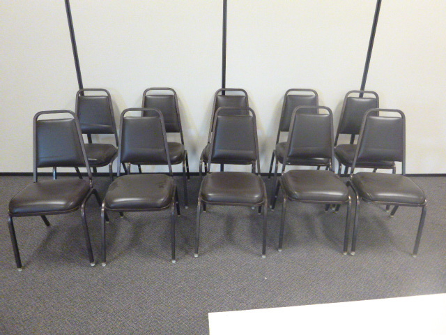 lot 145 image: 10 Padded Chairs