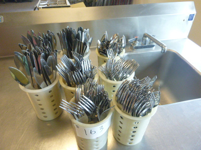 lot 163 image: Silverware