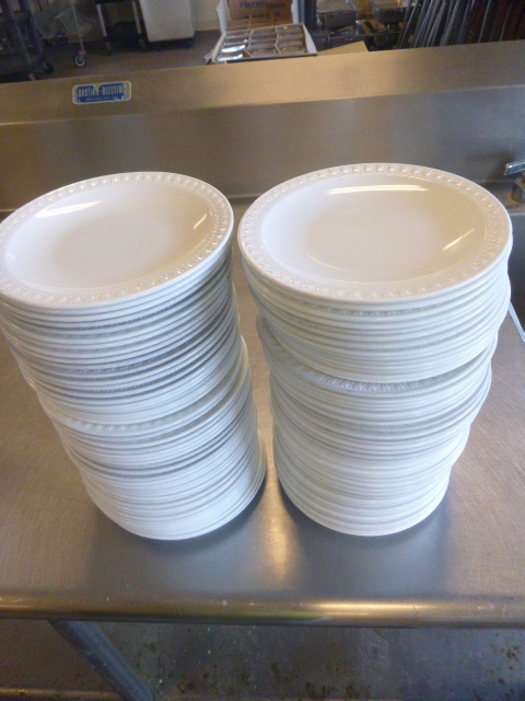 lot 173 image: 100 Plates