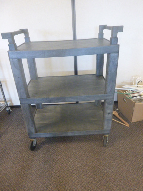 lot 196 image: Vollrath Utility Cart