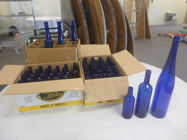lot 304 image: Miscellaneous Blue Glass Bottles