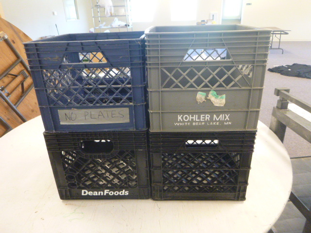 lot 351 image: 4 Milk Crates