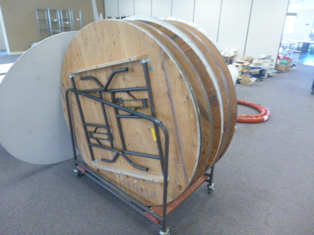 lot 357 image: Round Table Cart