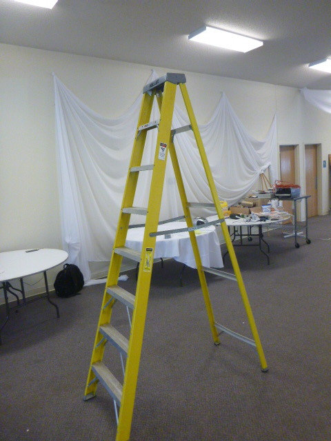 lot 375 image: Keller Fiberglass Ladder